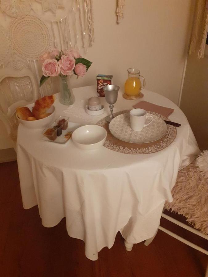 Chez Martine Apartment Hanc Екстериор снимка